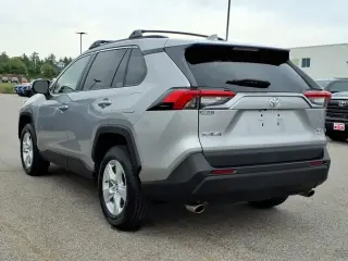 Toyota RAV4 2020 AWD XLE 4dr SUV