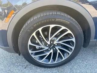 Lincoln Nautilus 2020 AWD Reserve 4dr SUV