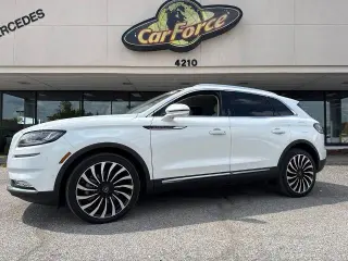 Lincoln Nautilus 2023 tracción en todas las ruedas Black Label 4p SUV