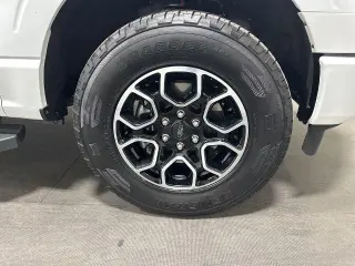 Ford F-150 2023 4x4 XLT 4dr SuperCrew 6.5 ft. SB en Español