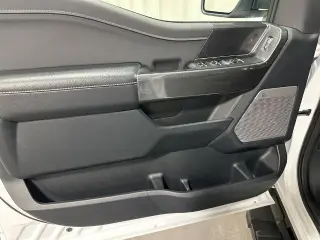 Ford F-150 2023 4x4 XLT 4dr SuperCrew 6.5 ft. SB en Español