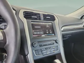 Ford Fusion 2016 SE 4dr Sedan