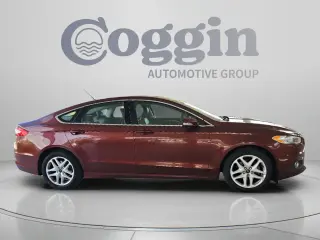 Ford Fusion 2016 SE 4dr Sedan