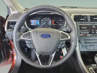 Ford Fusion 2016 SE 4dr Sedan