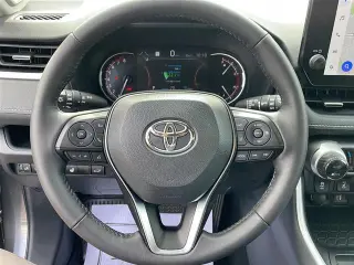 Toyota RAV4 2024 AWD XLE Premium SUV 4p