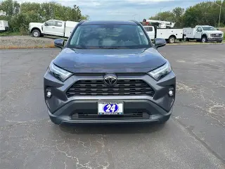 Toyota RAV4 2024 AWD XLE Premium SUV 4p