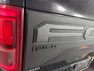 Ford F-150 2019 4x4 Raptor 4dr SuperCab 5.5 ft. SB