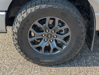 Ford F-150 2023 4x4 Tremor 4p SuperCab 5.5 ft. CA