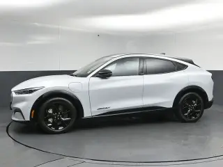 Ford Mustang Mach-E 2023 AWD Premium 4p SUV