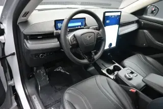 Ford Mustang Mach-E 2023 AWD Premium 4p SUV