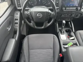 Nissan Frontier 2023 4x2 S 4p Crew Cab 5 pies. SB