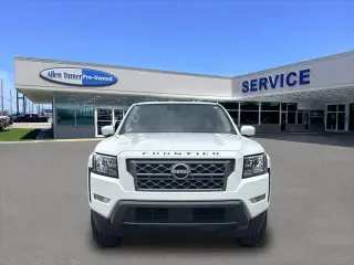 Nissan Frontier 2023 4x2 S 4p Crew Cab 5 pies. SB