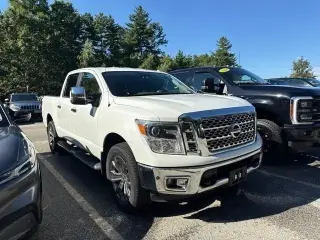 Nissan Titan 2018 4x4 S 4dr Crew Cab