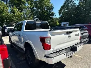 Nissan Titan 2018 4x4 S 4dr Crew Cab