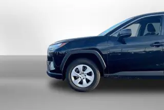 Toyota RAV4 2025 AWD LE 4dr SUV