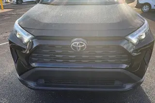 Toyota RAV4 2025 AWD LE 4dr SUV