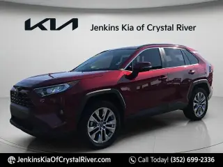 Toyota RAV4 2021 XLE Premium 4p SUV