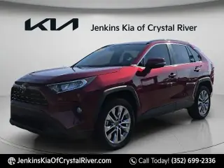 Toyota RAV4 2021 XLE Premium 4p SUV