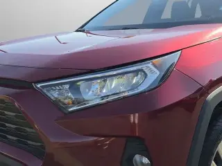 Toyota RAV4 2021 XLE Premium 4p SUV