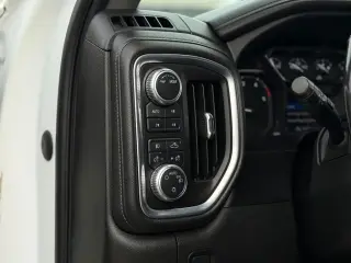 GMC Sierra 2500HD 2020 4x4 SLE 4dr Crew Cab SB