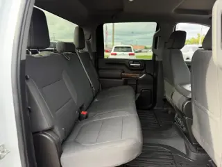 GMC Sierra 2500HD 2020 4x4 SLE 4dr Crew Cab SB