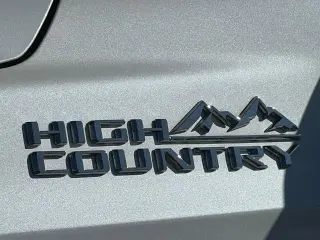 Chevrolet Suburban 2021 4x4 High Country 4dr SUV