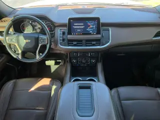 Chevrolet Suburban 2021 4x4 High Country 4dr SUV