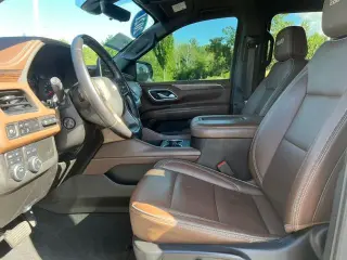 Chevrolet Suburban 2021 4x4 High Country 4dr SUV