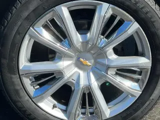 Chevrolet Suburban 2021 4x4 High Country 4dr SUV