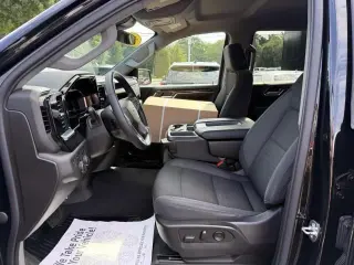 Chevrolet Silverado 1500 2023 4x4 RST 4p Camioneta de Cabina Completa 5.8 pies SB