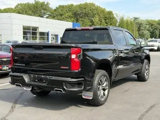 Chevrolet Silverado 1500 2023 4x4 RST 4p Camioneta de Cabina Completa 5.8 pies SB
