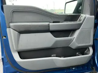 Ford F-150 2022 4x4 XLT 4p SuperCrew 6.5 ft. SB