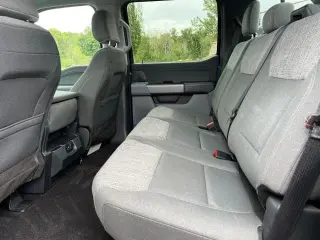 Ford F-150 2022 4x4 XLT 4p SuperCrew 6.5 ft. SB