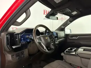 Chevrolet Silverado 1500 2022 4x2 LT 4dr Crew Cab 5.8 ft. SB