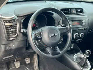 Kia Soul 2016 crossover de 4 puertas 6A