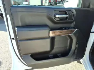 Chevrolet Silverado 1500 2019 4x4 LT 4p Doble Cabina 6.6 ft. SB