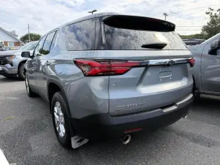 Chevrolet Traverse Limited 2024 4x4 LS 4p SUV con 1LS
