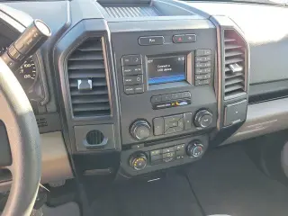 Ford F-150 2016 4x2 XL 4dr SuperCrew 5.5 ft. SB