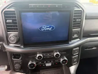 Ford F-150 2024 4x4 XLT 4p SuperCrew 6.5 ft. SB