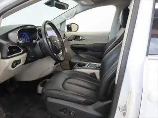 Chrysler Pacifica 2024 Touring L 4dr Minivan