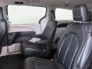 Chrysler Pacifica 2024 Touring L 4dr Minivan