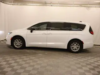 Chrysler Pacifica 2024 Touring L 4dr Minivan