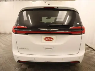 Chrysler Pacifica 2024 Touring L 4dr Minivan