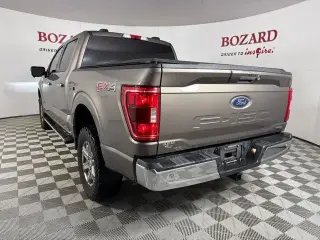 Ford F-150 2022 4x4 XLT 4p SuperCrew 5.5 ft. CB