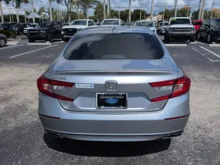 Honda Accord 2018 Sport 4dr Sedan (2.0T I4 10A)