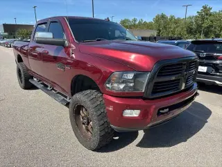 Ram 2500 2017 4x4 Big Horn 4dr Crew Cab 6.3 ft. SB Camioneta