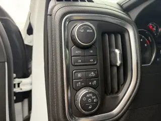 Chevrolet Silverado 3500HD 2020 4x4 LTZ 4dr Crew Cab SB SRW