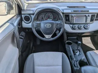 Toyota RAV4 2013 LE 4p SUV