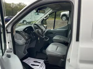 Ford Transit 2017 150 3p SWB techo bajo furgoneta de carga con puertas laterales de pasajeros 60/40