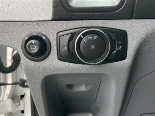 Ford Transit 2017 150 3p SWB techo bajo furgoneta de carga con puertas laterales de pasajeros 60/40